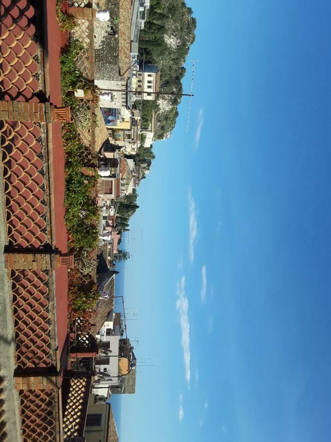 B&B Odeon ตาออร์มินา ภายนอก รูปภาพ